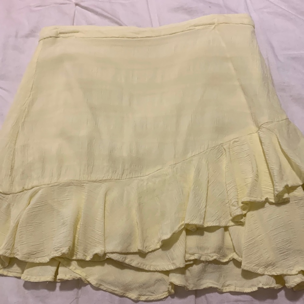 GB yellow mini skirt with ruffles- womens s